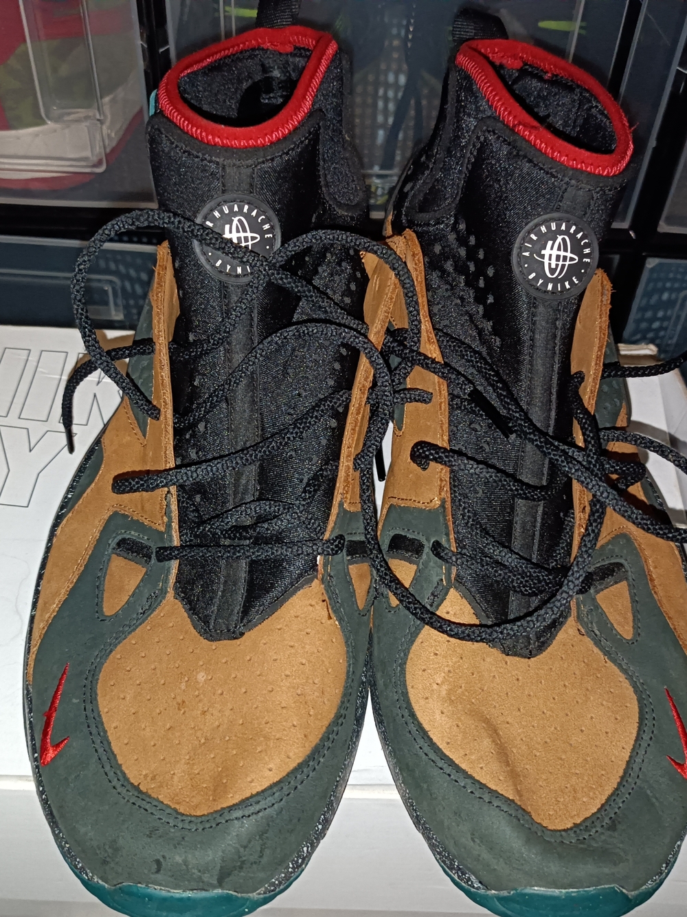 Nike Huaraches Moabb Men's Black/Tan Athletic Sneakers
